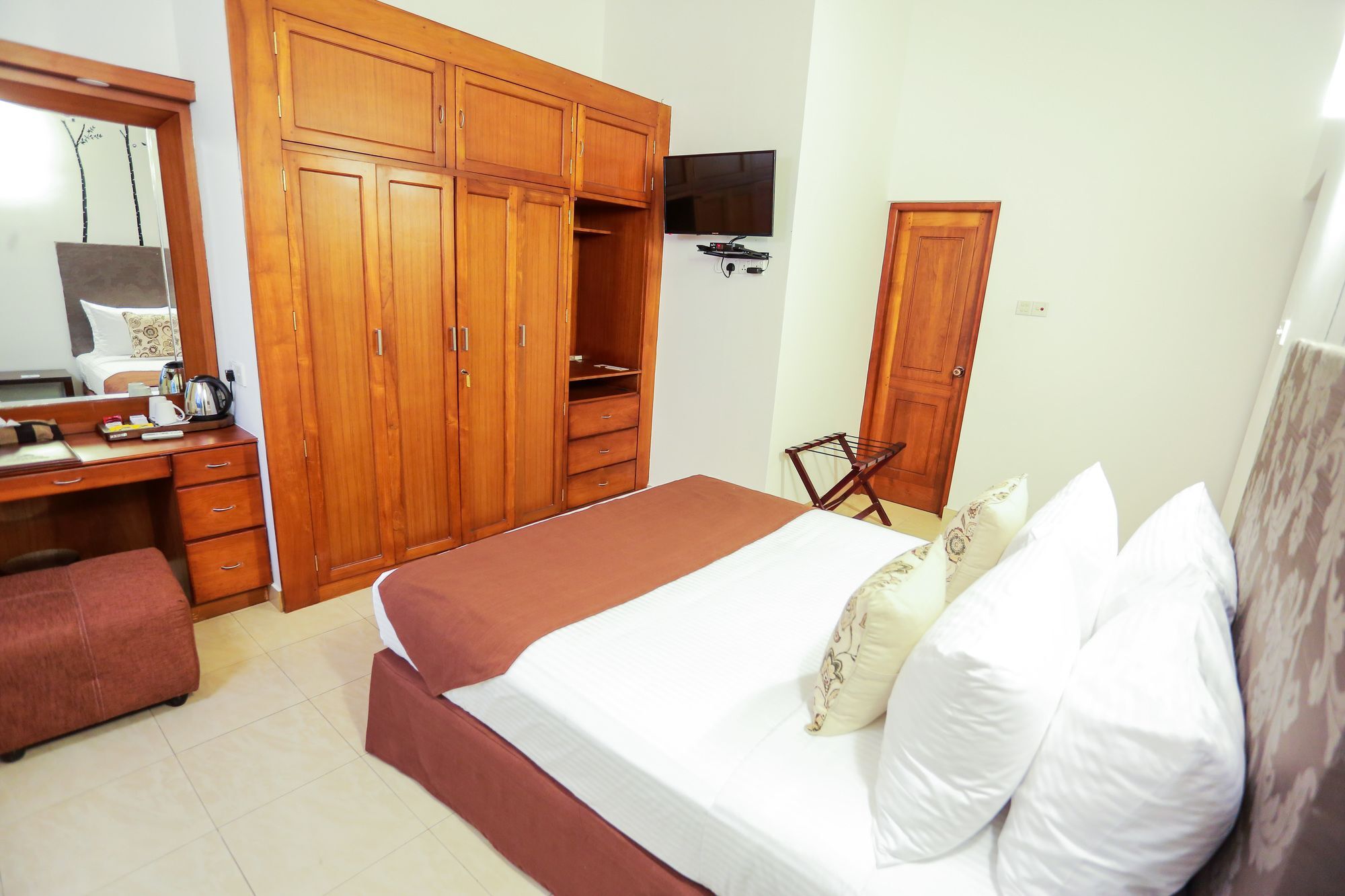 The Austin Residence By Unique Hotels Kolombo Dış mekan fotoğraf
